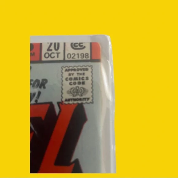 Ms. Marvel Comic Book - Picture 3 of 5